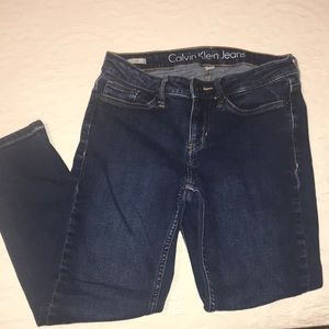 Women’s Calvin Klein capri jeans size 4